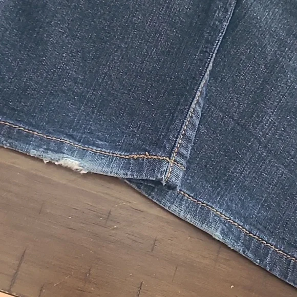 DKNY Dark Wash Bootcut Jeans Size 2R - Picture 6 of 6